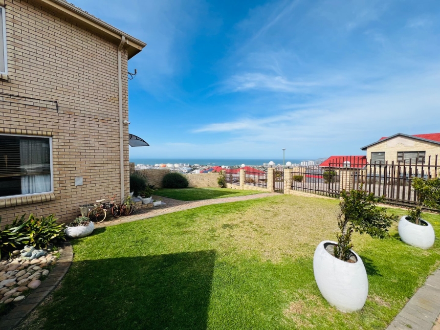 3 Bedroom Property for Sale in Island View Western Cape
